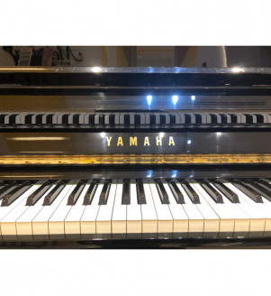Yamaha Upright Piano MC301 - 4